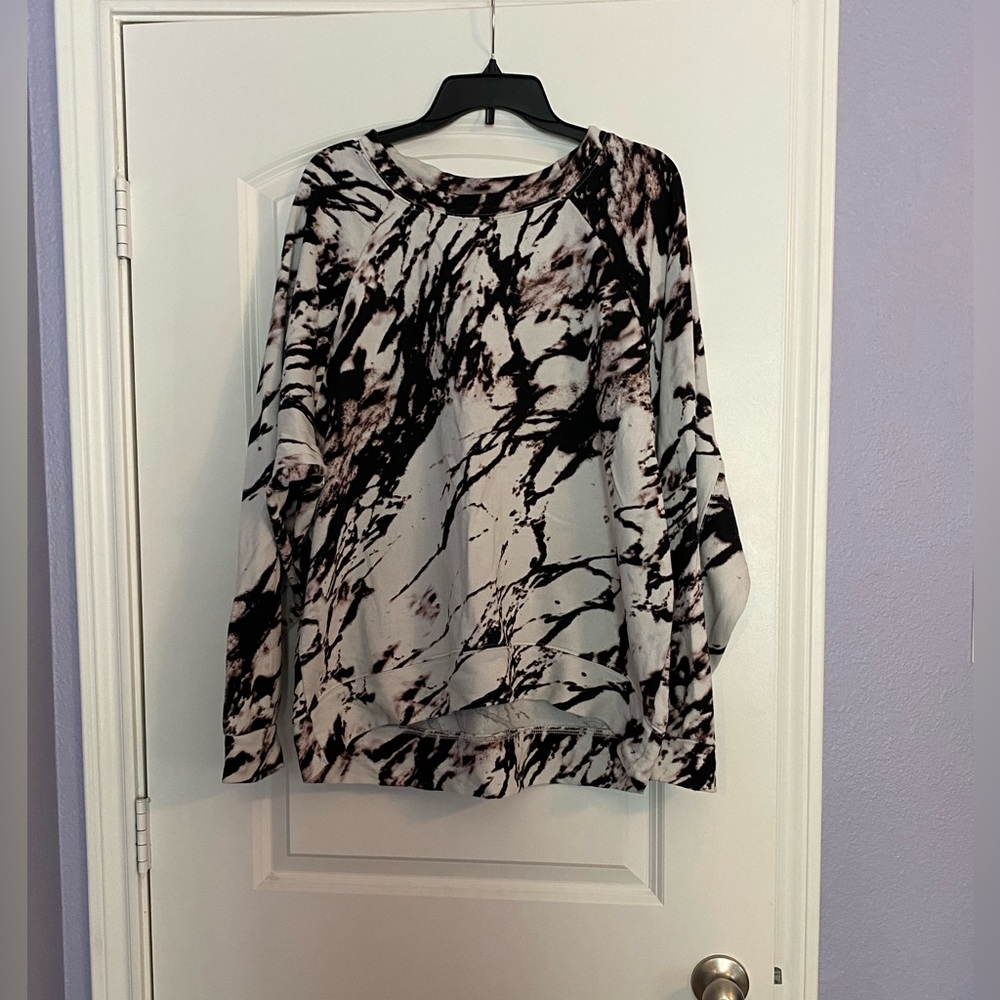 Zella Jamie Ink Print Crew Neck Sweatshirt, Black/White, XL, EUC